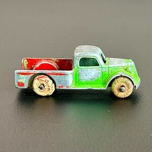 ❗️SOLD❗️Vintage Tootsietoy split window Truck